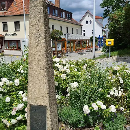 Im Winkel * Hohenberg an der Eger