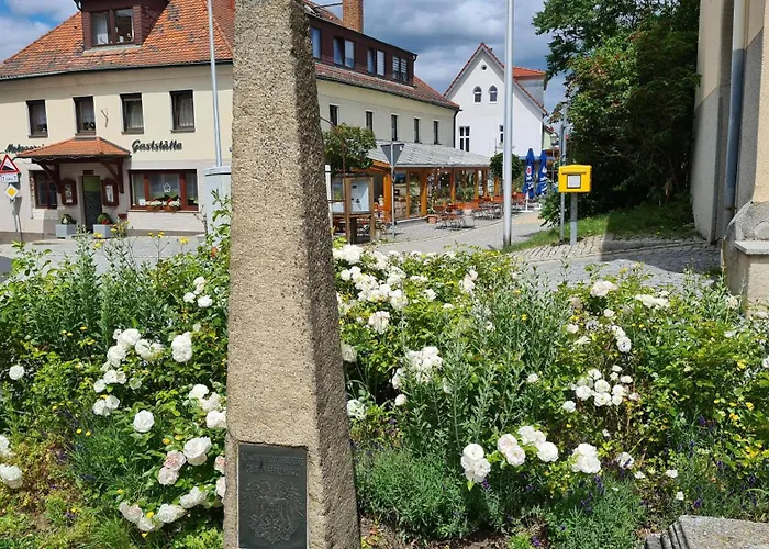 Im Winkel * Hohenberg an der Eger